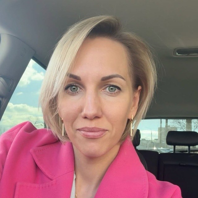 Леся Поліщук